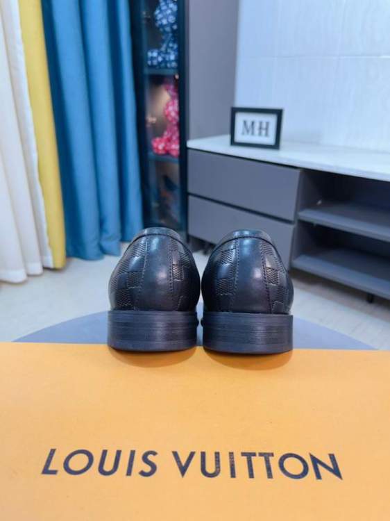 Picture of Louis Vuitton Shoes _SKULVsz38-44mnf013514045